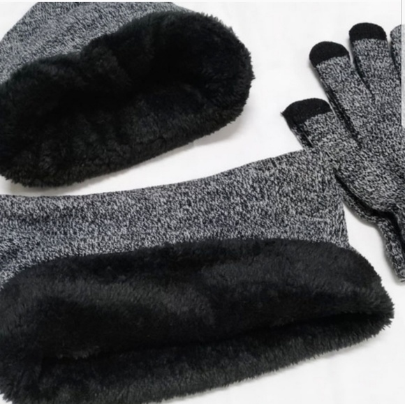 🎁🆕️Hat Scarf Glove 3pc UGG Gift Set - Picture 8 of 8